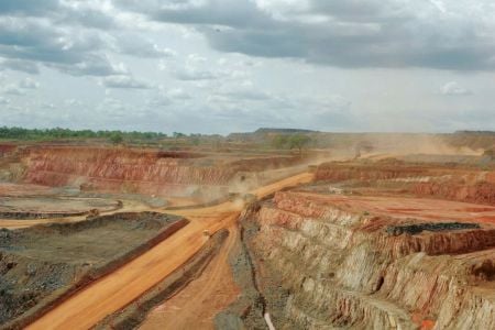 Afrique de l'Ouest : les États veulent des mines d’or, mais pas le risque qui va avec