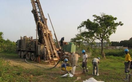 Mali : Endeavour Mining cherche un repreneur pour la mine d'or Kalana et négocie une alliance avec Barrick