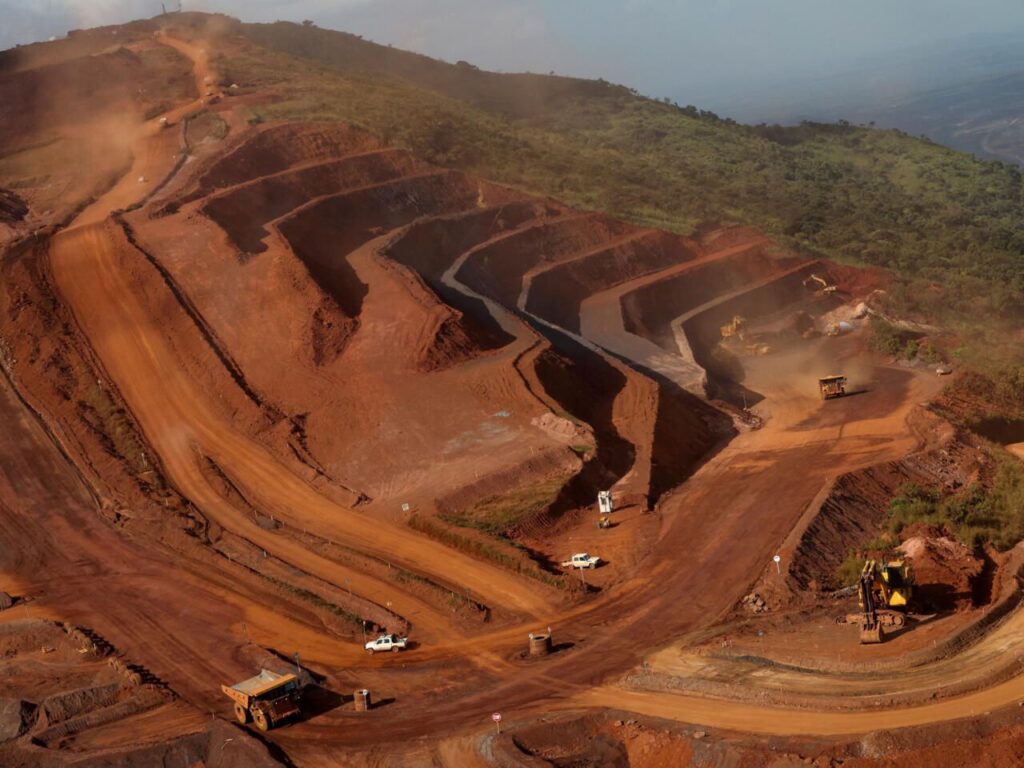 Burkina Faso : Lancement de la première mine d'or publique par la SOPAMIB à Bouboulou
